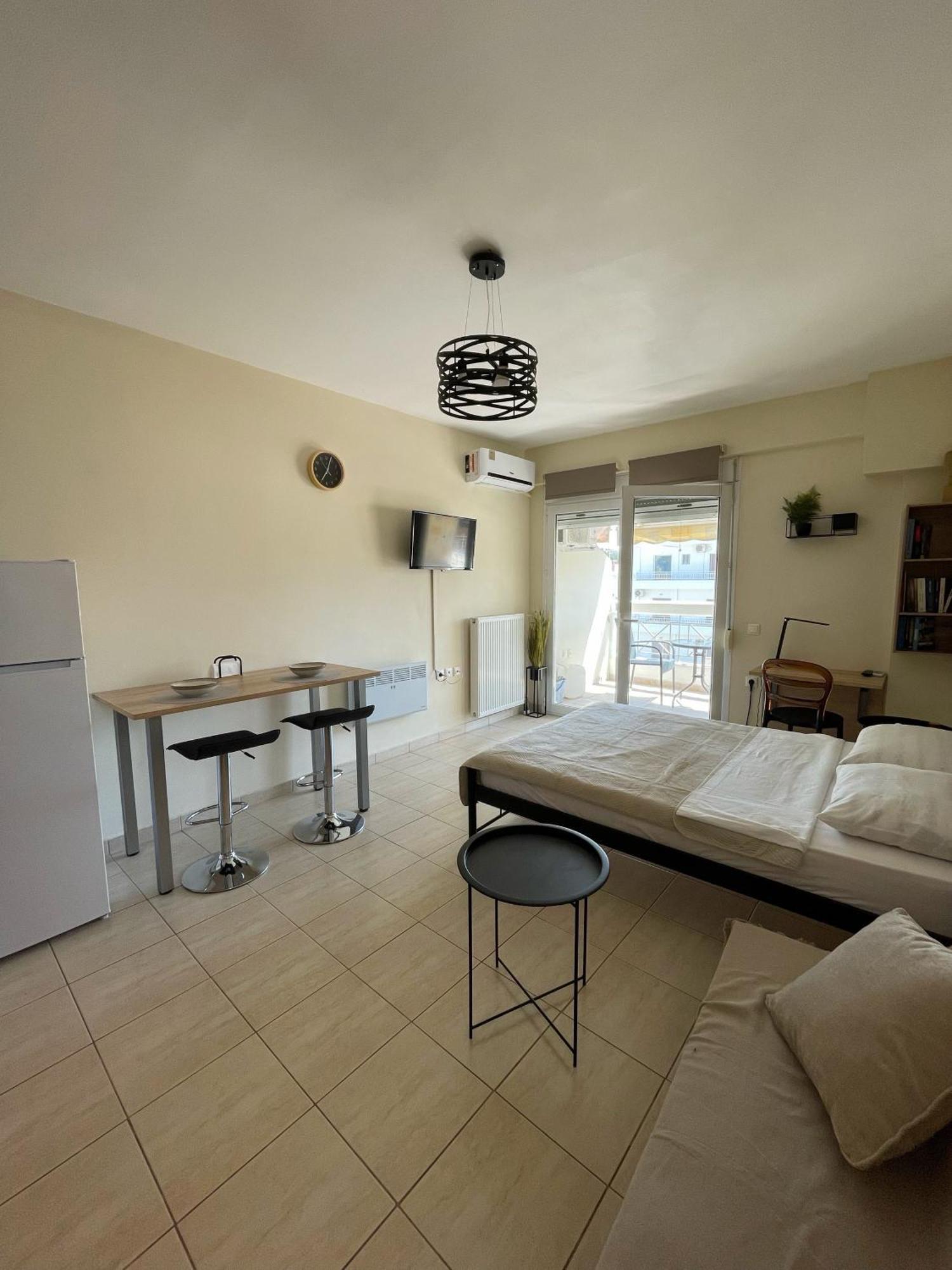 Cozy Apartment Of Chalkís מראה חיצוני תמונה